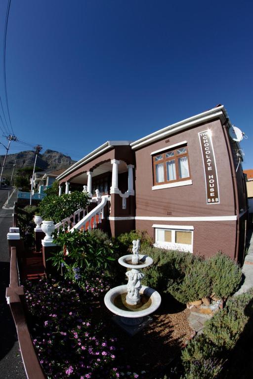 The Chocolate House Bed & Breakfast 4*